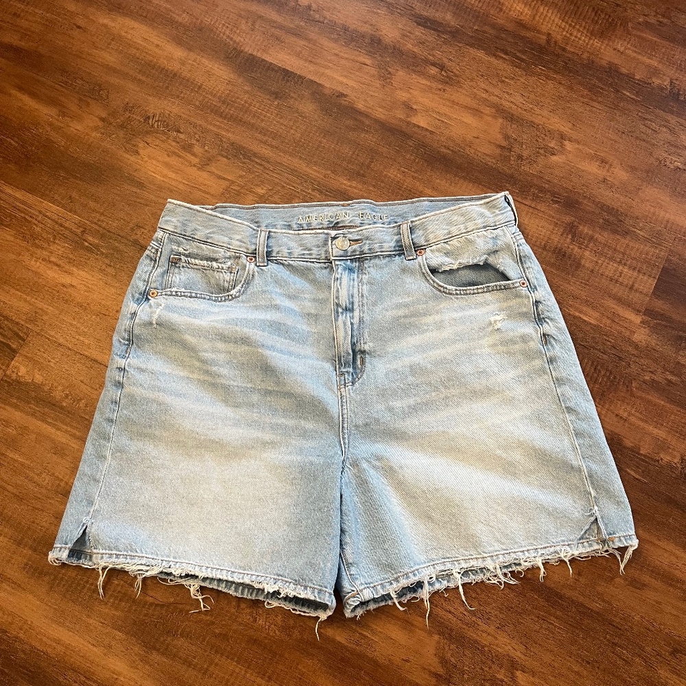 American Eagle Highest Rise Baggie Short
